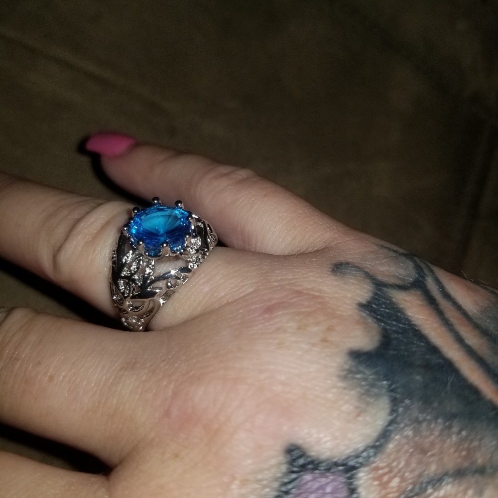 Aquamarine and 925 silver ring